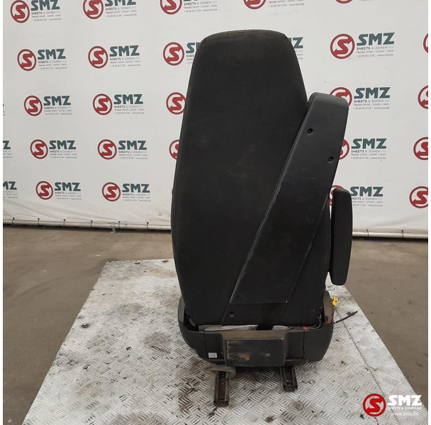 Scania Occ bestuurdersstoel Scania - Cabine e interior para Camião: foto 2 Scania Occ bestuurdersstoel Scania - Cabine e interior para Camião: foto 2