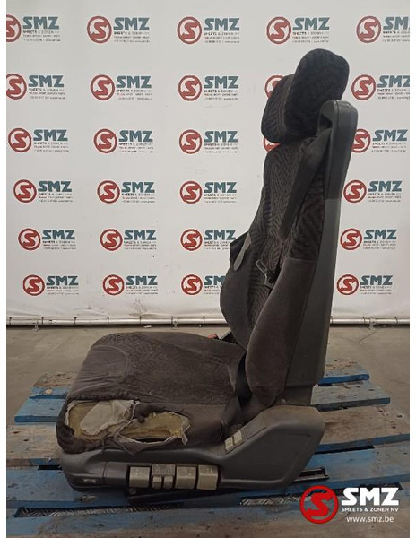 Scania Occ bestuurdersstoel Scania - Cabine e interior para Camião: foto 4 Scania Occ bestuurdersstoel Scania - Cabine e interior para Camião: foto 4