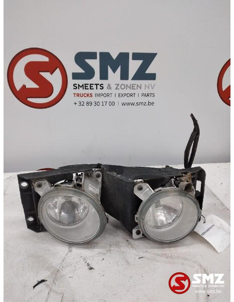 Scania Occ mistlamp links Scania R410 2080688 1852572 - Farol nevoeiro para Camião: foto 1 Scania Occ mistlamp links Scania R410 2080688 1852572 - Farol nevoeiro para Camião: foto 1