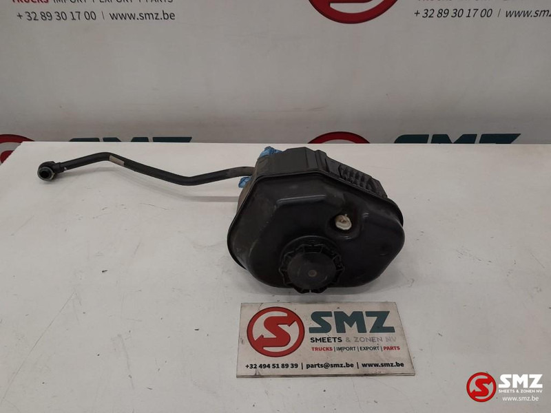 Scania Occ stuurbekrachtingsreservoir Scania - Bomba de direção para Camião: foto 1 Scania Occ stuurbekrachtingsreservoir Scania - Bomba de direção para Camião: foto 1