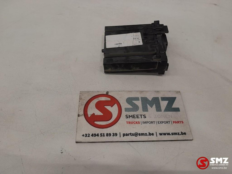 Volvo Occ ECU CIOMHI regeleenheid Volvo - Centralina electrónica para Camião: foto 4 Volvo Occ ECU CIOMHI regeleenheid Volvo - Centralina electrónica para Camião: foto 4