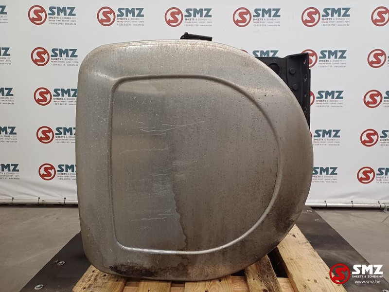 Volvo Occ brandstoftank 450L met steunen Volvo - Tanque de combustível para Camião: foto 3 Volvo Occ brandstoftank 450L met steunen Volvo - Tanque de combustível para Camião: foto 3