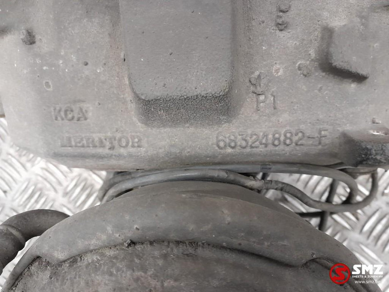 Volvo Occ remklauw + remcilinder rechts vooraan Volvo - Pinça de freio para Camião: foto 5 Volvo Occ remklauw + remcilinder rechts vooraan Volvo - Pinça de freio para Camião: foto 5