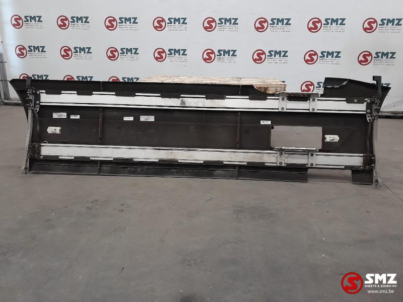 Volvo Occ side skirt links Volvo - Estrutura/ Châssis para Camião: foto 2 Volvo Occ side skirt links Volvo - Estrutura/ Châssis para Camião: foto 2