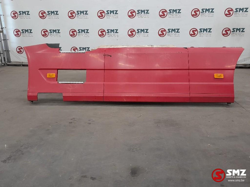 Volvo Occ side skirt links Volvo - Estrutura/ Châssis para Camião: foto 1 Volvo Occ side skirt links Volvo - Estrutura/ Châssis para Camião: foto 1