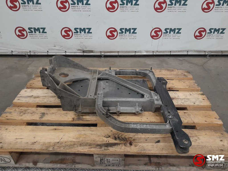 Volvo Occ spatbordsteun links Volvo - Estrutura/ Châssis para Camião: foto 1 Volvo Occ spatbordsteun links Volvo - Estrutura/ Châssis para Camião: foto 1