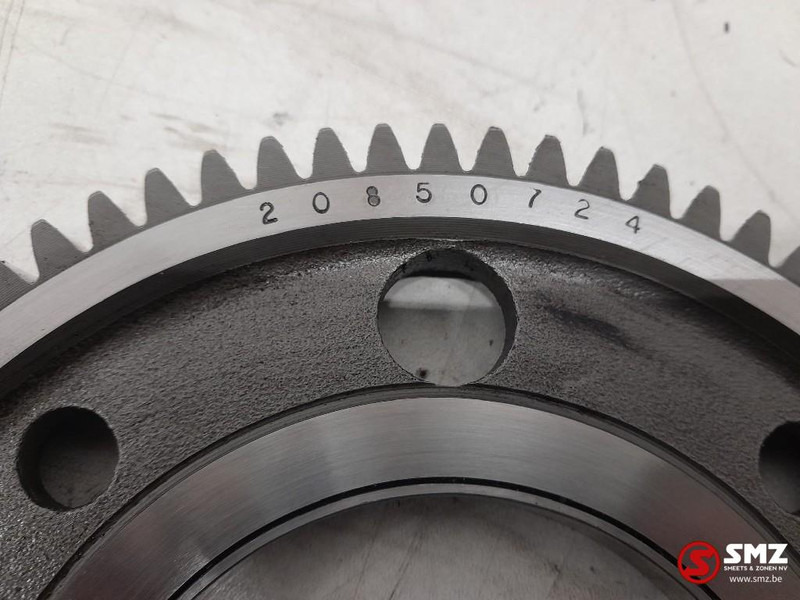 Volvo Occ tussentandwiel D13K Volvo - Motor e peças para Camião: foto 3 Volvo Occ tussentandwiel D13K Volvo - Motor e peças para Camião: foto 3