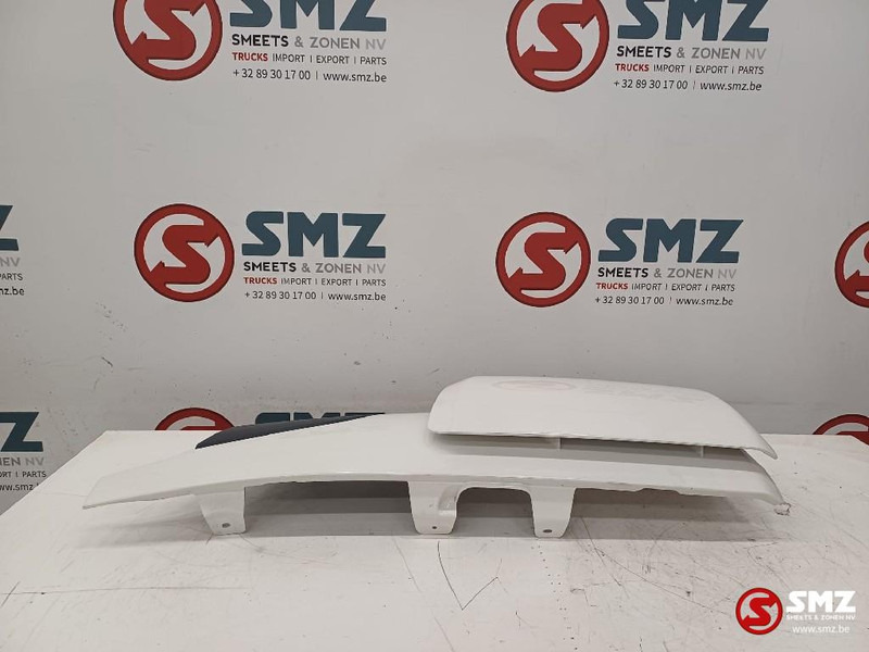 Volvo Occ windgeleider rechts Volvo - Cabine e interior para Camião: foto 2 Volvo Occ windgeleider rechts Volvo - Cabine e interior para Camião: foto 2
