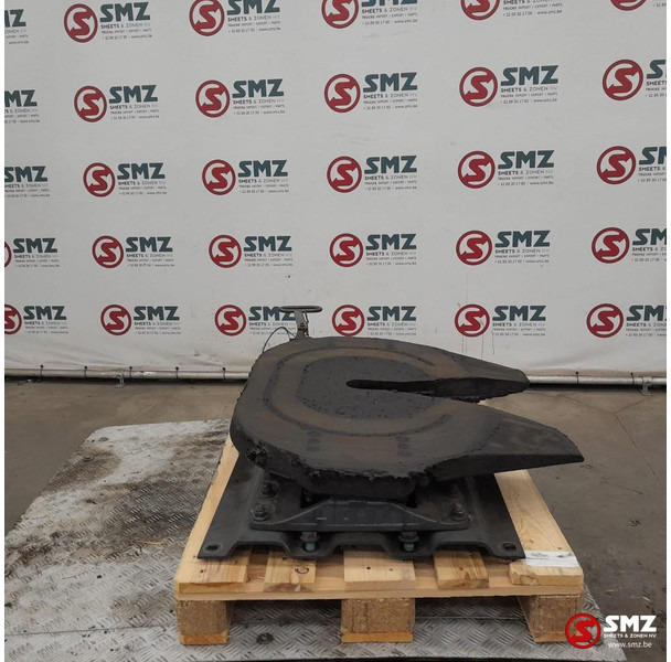 Jost Occ koppelschotel JSK37C + montageplaat Jost - Quinta-roda para Camião: foto 4 Jost Occ koppelschotel JSK37C + montageplaat Jost - Quinta-roda para Camião: foto 4