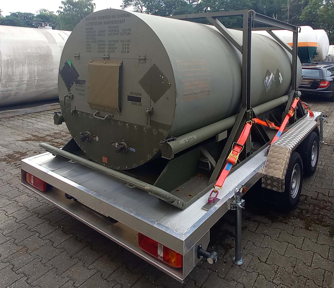 CRYOBASE Gas tank cryogenic trailer used for nitrogen, oxygen, argon - Reboque cisterna: foto 4 CRYOBASE Gas tank cryogenic trailer used for nitrogen, oxygen, argon - Reboque cisterna: foto 4