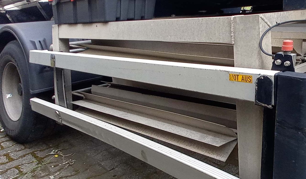 GOFA Gas tank semi-trailer cryogenic used for nitrogen, argon, oxygen, LIN, LOX, LAR - Semi-reboque cisterna: foto 5 GOFA Gas tank semi-trailer cryogenic used for nitrogen, argon, oxygen, LIN, LOX, LAR - Semi-reboque cisterna: foto 5