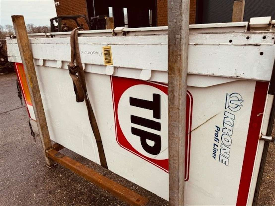 Krone Achterdeur links - Carroceria e exterior para Camião: foto 1 Krone Achterdeur links - Carroceria e exterior para Camião: foto 1