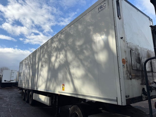 Krone Laadklep APK - Semi-reboque furgão: foto 4 Krone Laadklep APK - Semi-reboque furgão: foto 4