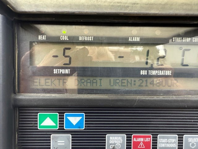 Semi-reboque frigorífico Schmitz Cargobull Vector 1550 liftas: foto 9 Semi-reboque frigorífico Schmitz Cargobull Vector 1550 liftas: foto 9