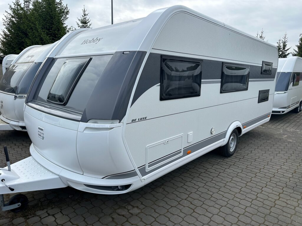 Caravana novo DE LUXE 545 KMF 2024: foto 1