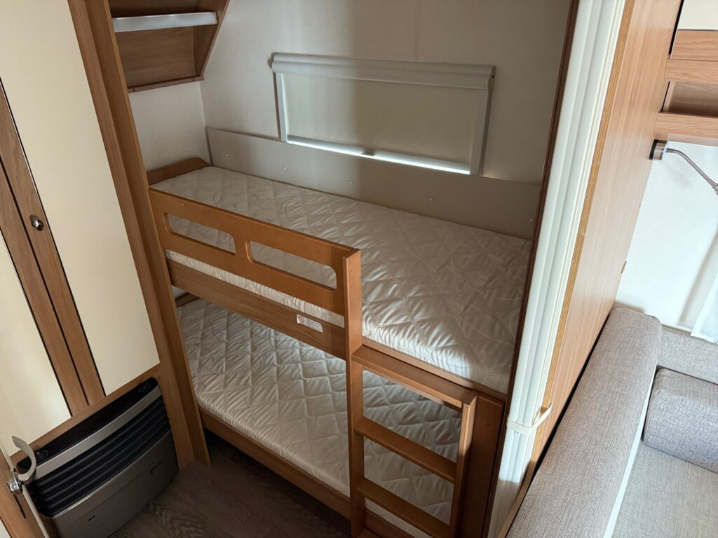 Caravana Hobby 545 KMF DE LUXE 2021: foto 8