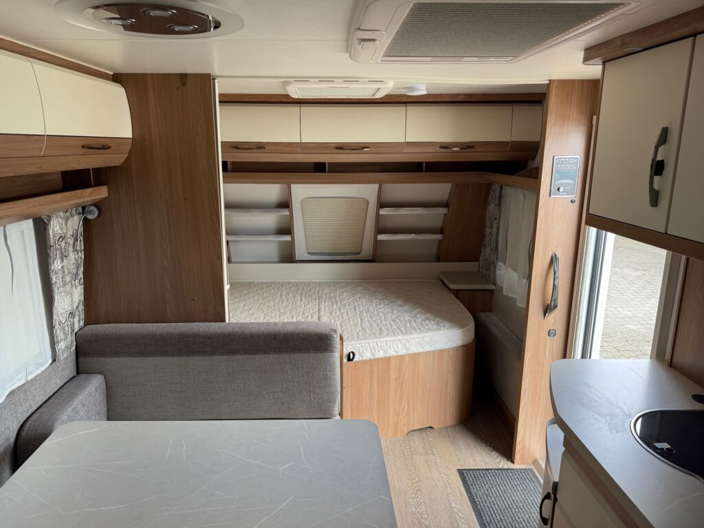 Caravana Hobby 545 KMF DE LUXE 2021: foto 6