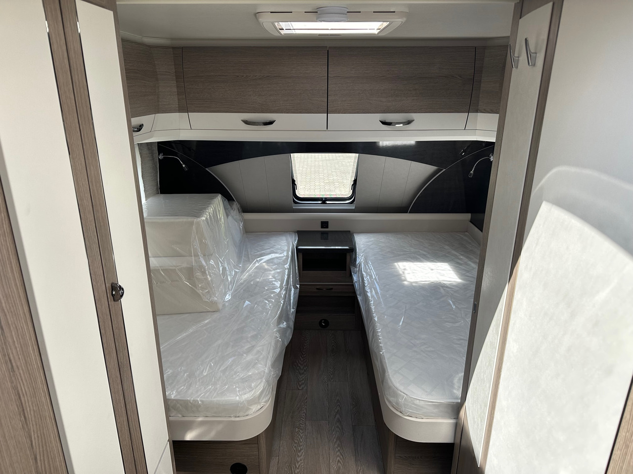 Caravana novo Hobby 560 UL Prestige 2023: foto 7