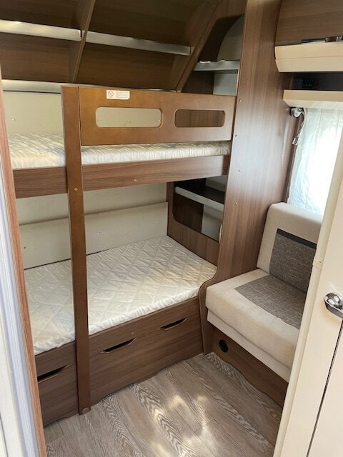 Locação financeira de  Hobby 720 KWFU Prestige 2020 Hobby 720 KWFU Prestige 2020: foto 7