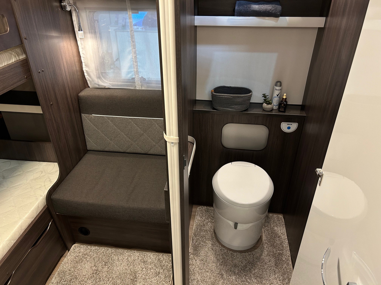 Hobby PRESTIGE 720 KWFU - Caravana: foto 5 Hobby PRESTIGE 720 KWFU - Caravana: foto 5