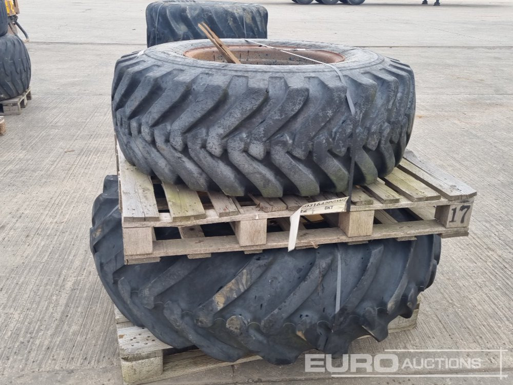 16.9 /30 Tyre & Rim, 16/17-20 Tyre & Rim - Pneu: foto 3 16.9 /30 Tyre & Rim, 16/17-20 Tyre & Rim - Pneu: foto 3