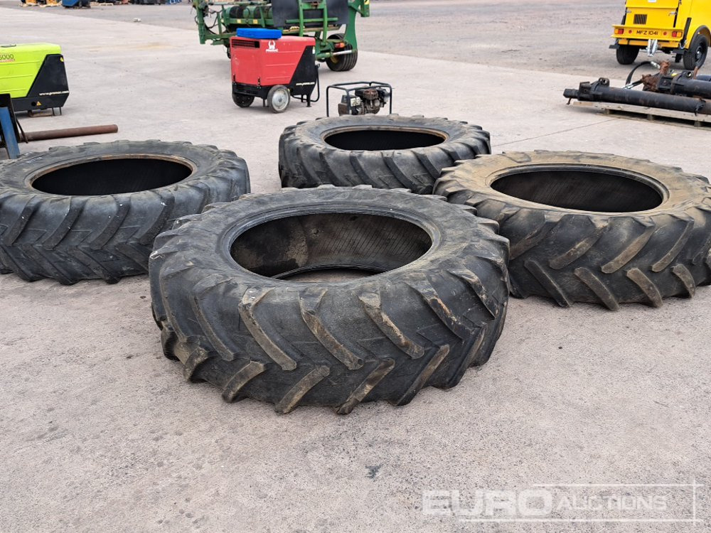 18.4 R38 Tyres (4 of) - Pneu: foto 2 18.4 R38 Tyres (4 of) - Pneu: foto 2
