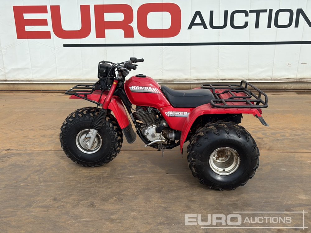 1986 Honda Big Red 200 - Quadriciclo: foto 3 1986 Honda Big Red 200 - Quadriciclo: foto 3