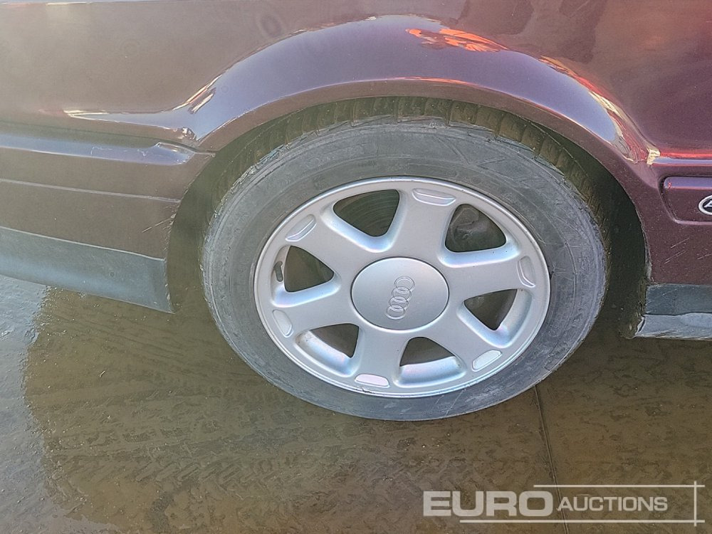 Automóvel 1995 Audi Coupe RS2: foto 9 Automóvel 1995 Audi Coupe RS2: foto 9