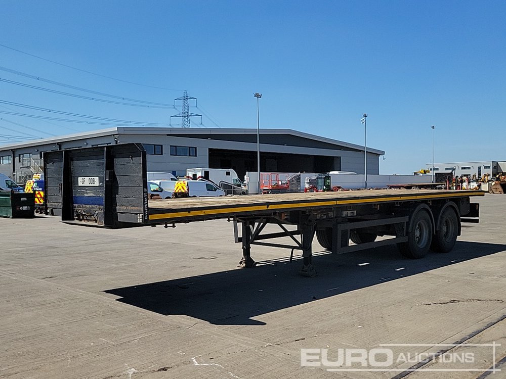 1999 Don-Bur Twin Axle Flatbed Trailer - Semi-reboque plataforma/ Caixa aberta: foto 1 1999 Don-Bur Twin Axle Flatbed Trailer - Semi-reboque plataforma/ Caixa aberta: foto 1