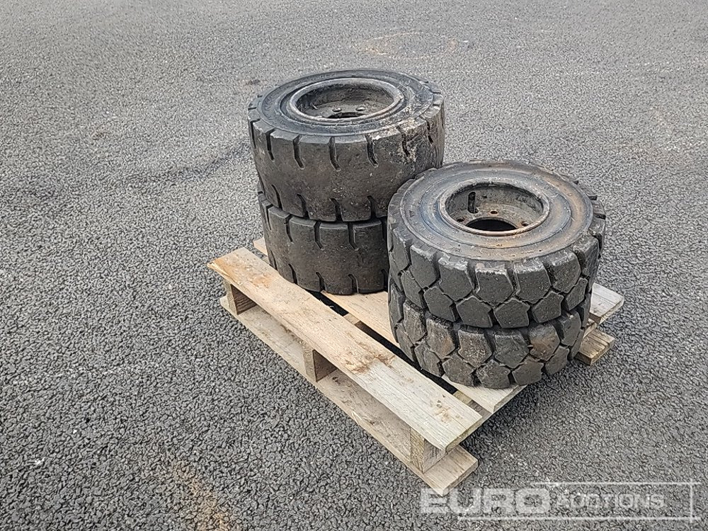 200/50-10 & 16x6-8 Solid Wheels to suit Forklift (4 of) - Pneu: foto 4 200/50-10 & 16x6-8 Solid Wheels to suit Forklift (4 of) - Pneu: foto 4