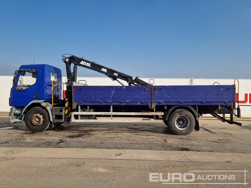 2004 DAF LF55 220 - Camião de caixa aberta/ Plataforma: foto 2 2004 DAF LF55 220 - Camião de caixa aberta/ Plataforma: foto 2