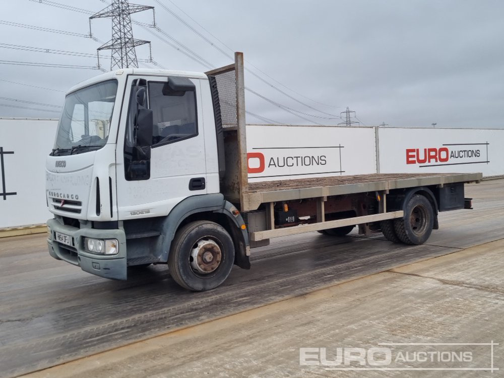 2004 Iveco 130E18 - Camião de caixa aberta/ Plataforma: foto 1 2004 Iveco 130E18 - Camião de caixa aberta/ Plataforma: foto 1
