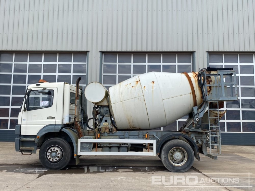 2004 Mercedes 4x2 Cement Mixer Lorry, Manual Gearbox, Hymix Equipment - Camião betoneira: foto 2 2004 Mercedes 4x2 Cement Mixer Lorry, Manual Gearbox, Hymix Equipment - Camião betoneira: foto 2