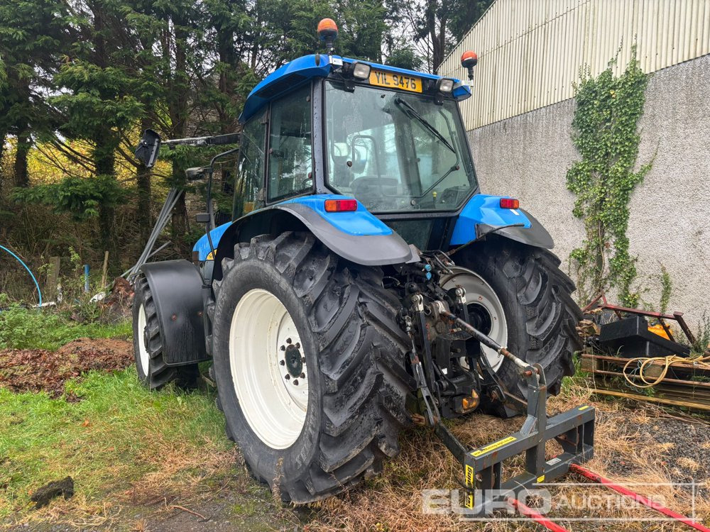 2004 New Holland TM140 - Trator: foto 2 2004 New Holland TM140 - Trator: foto 2