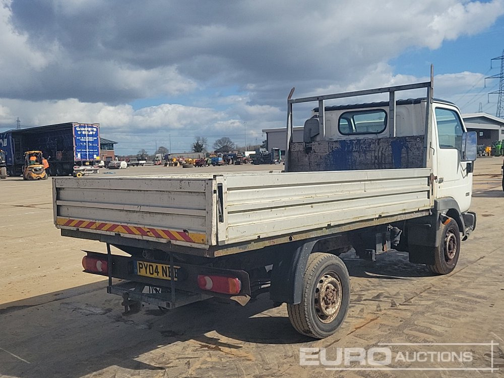 2004 Nissan Cabstar 34.10 - Carrinha de caixa aberta: foto 5 2004 Nissan Cabstar 34.10 - Carrinha de caixa aberta: foto 5