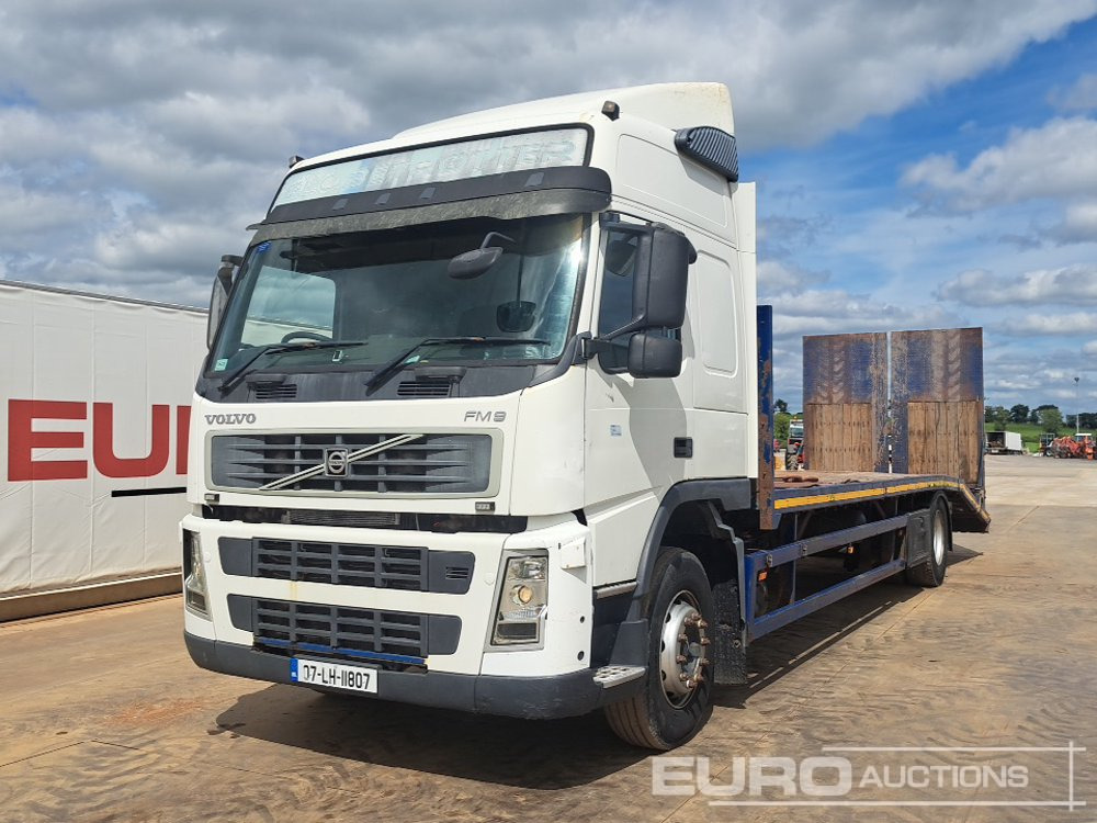 2007 Volvo FM9 - Camião de caixa aberta/ Plataforma: foto 1 2007 Volvo FM9 - Camião de caixa aberta/ Plataforma: foto 1