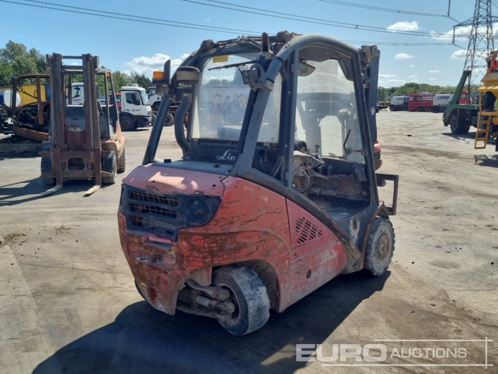 2010 Linde H25D-01 - Empilhador a diesel: foto 5 2010 Linde H25D-01 - Empilhador a diesel: foto 5