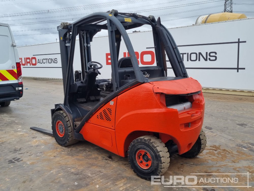 2010 Linde H30 - Empilhador: foto 3 2010 Linde H30 - Empilhador: foto 3