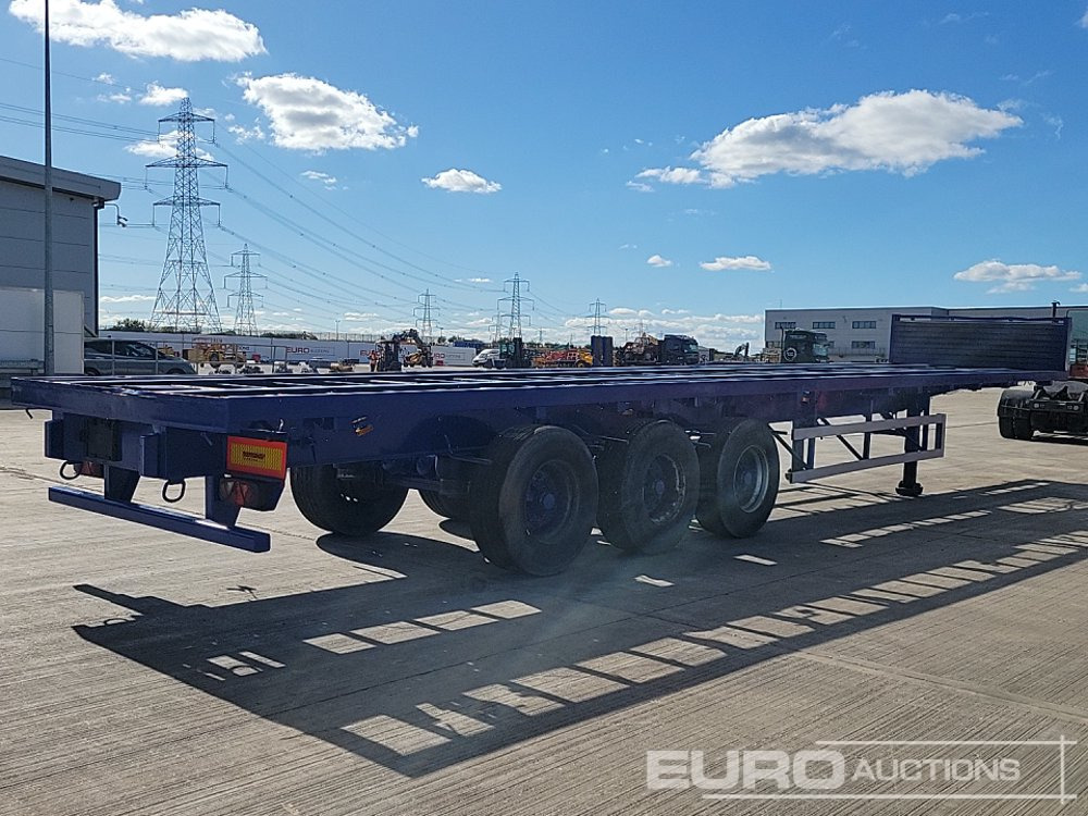 2010 SDC Tri Axle Flat Bed Trailer - Semi-reboque plataforma/ Caixa aberta: foto 5 2010 SDC Tri Axle Flat Bed Trailer - Semi-reboque plataforma/ Caixa aberta: foto 5