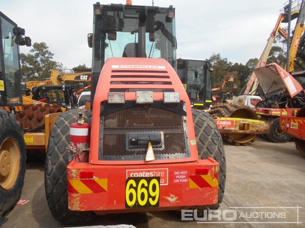 2011 CAT CS533XT Single Drum Vibrating Roller, A/C - Rolo: foto 3 2011 CAT CS533XT Single Drum Vibrating Roller, A/C - Rolo: foto 3