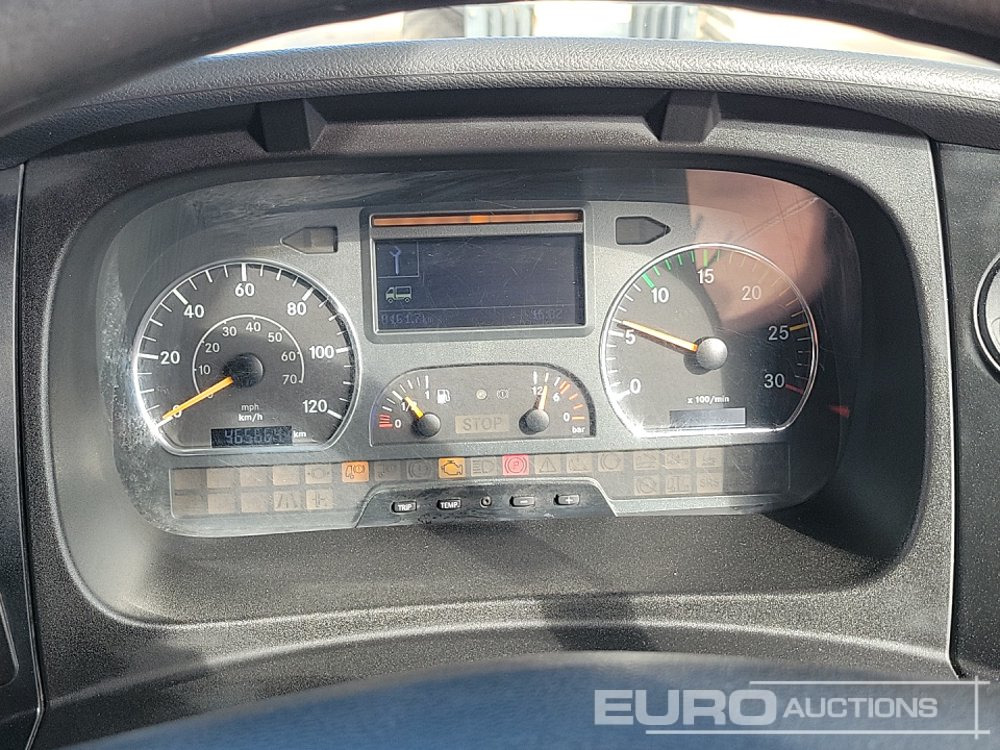 Camião cisterna 2012 Mercedes 1823: foto 43