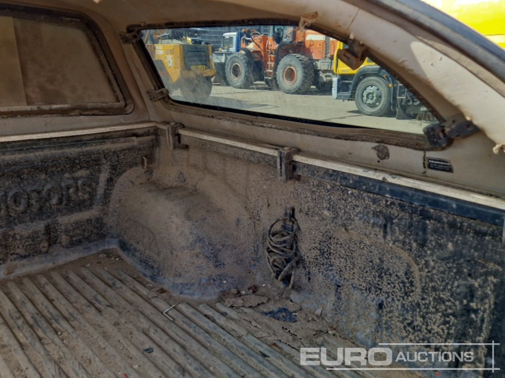 Pick-up 2012 Mitsubishi L200: foto 14