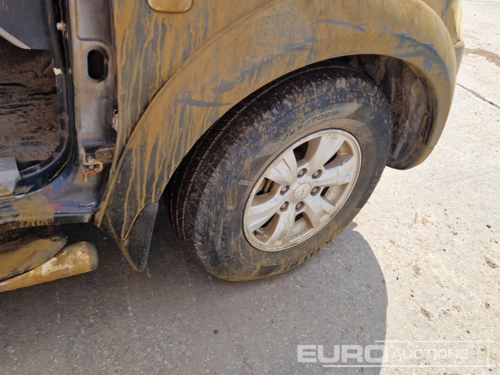 Pick-up 2012 Mitsubishi L200: foto 12
