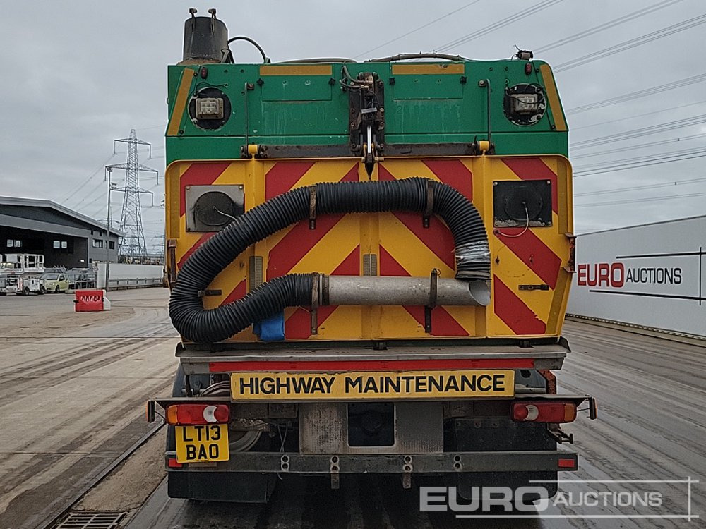 2013 DAF 55.220 - Varredora urbana: foto 4 2013 DAF 55.220 - Varredora urbana: foto 4