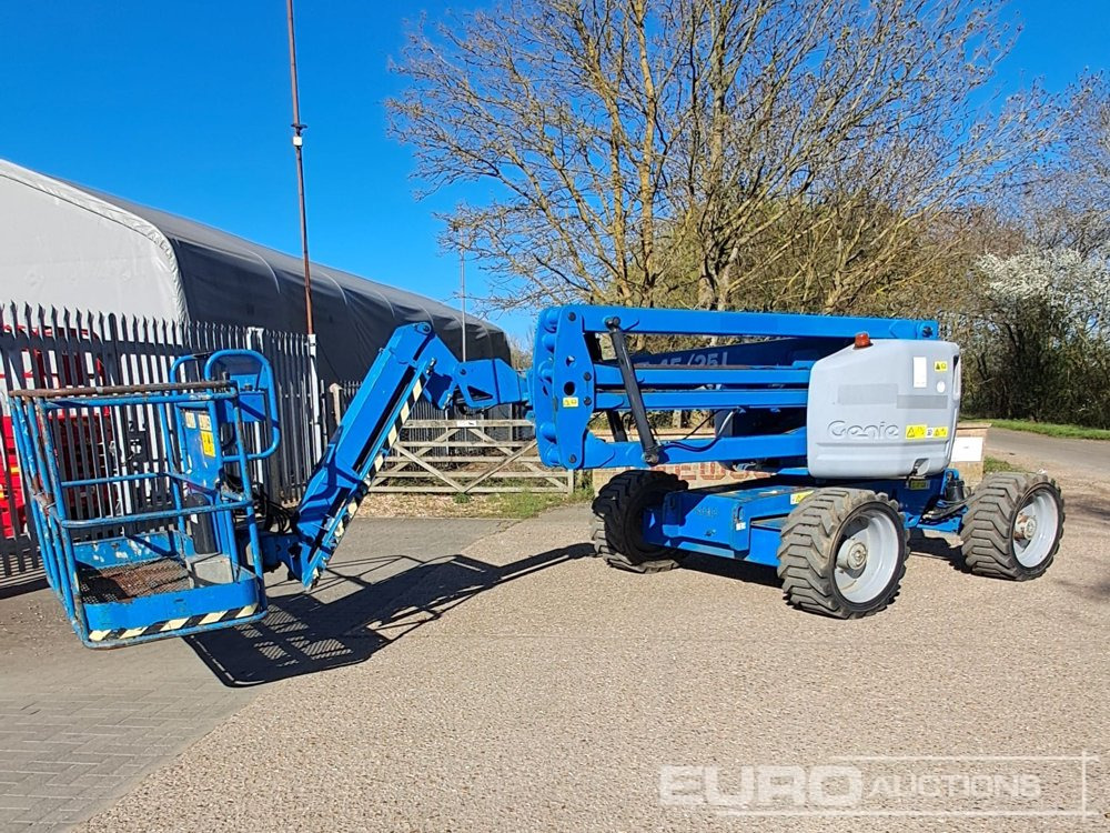 2013 Genie Z45/25 - Plataforma aérea: foto 1 2013 Genie Z45/25 - Plataforma aérea: foto 1