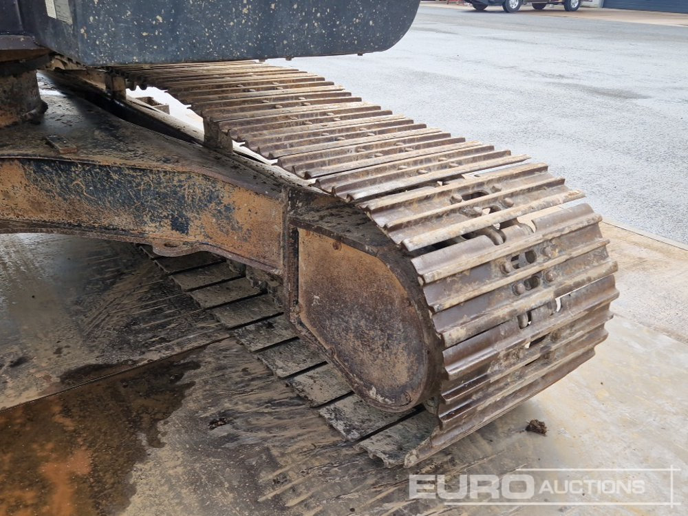 Escavadora de rastos 2013 Hitachi ZX225USLC-5B: foto 21