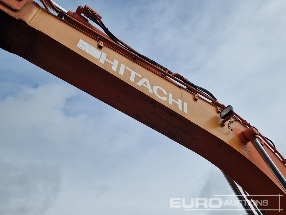 Escavadora de rastos 2013 Hitachi ZX225USLC-5B: foto 15