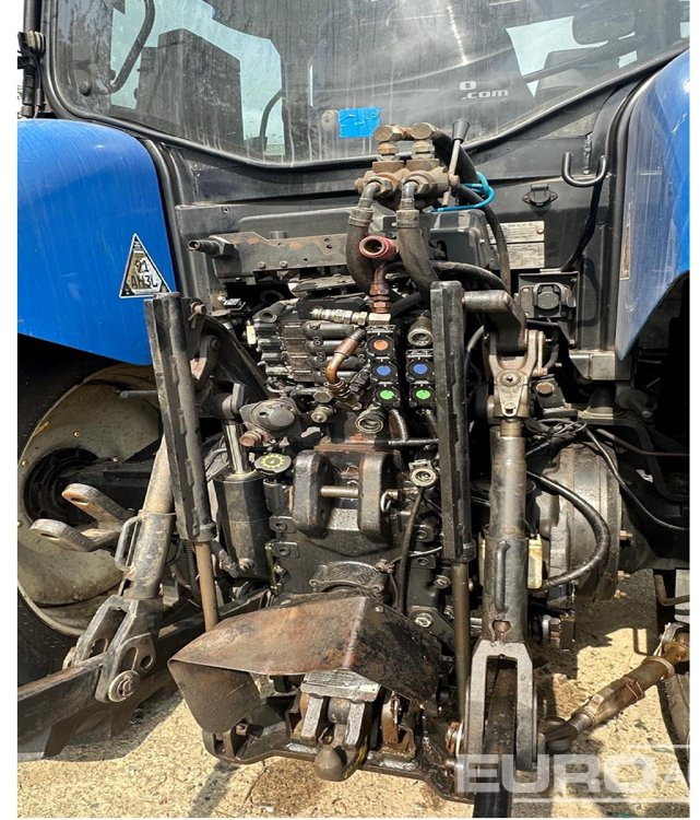 Trator 2013 New Holland T7.200: foto 6