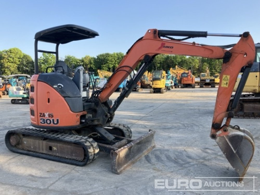 Mini escavadeira 2014 Hitachi ZX30U-5A: foto 7