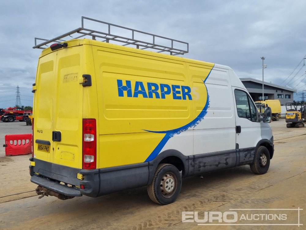 2014 Iveco Daily 35 S11 - Furgão: foto 5 2014 Iveco Daily 35 S11 - Furgão: foto 5
